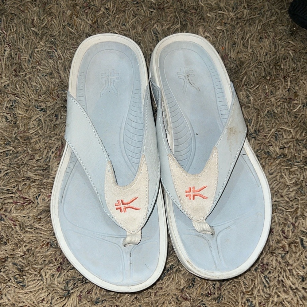 Kuru orthopedic sandals size 8
